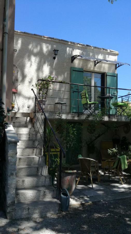Berne &Michel Bed & Breakfast Авиньон Стая снимка